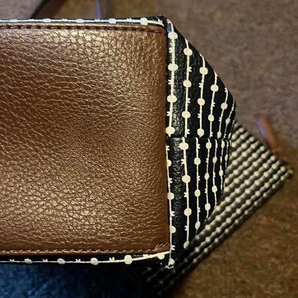 Fossil handbag and matching wallet - Picture 6 of 6